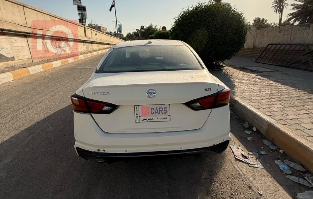 نیسان ئەلتیما